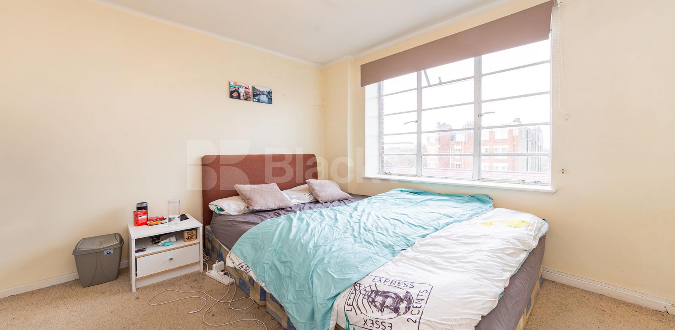 			HEATING and HOT WATER INCLUDED, 2 Bedroom, 1 bath, 1 reception Apartment			 Shepherds Bush Road, SHEPHERDS BUSH